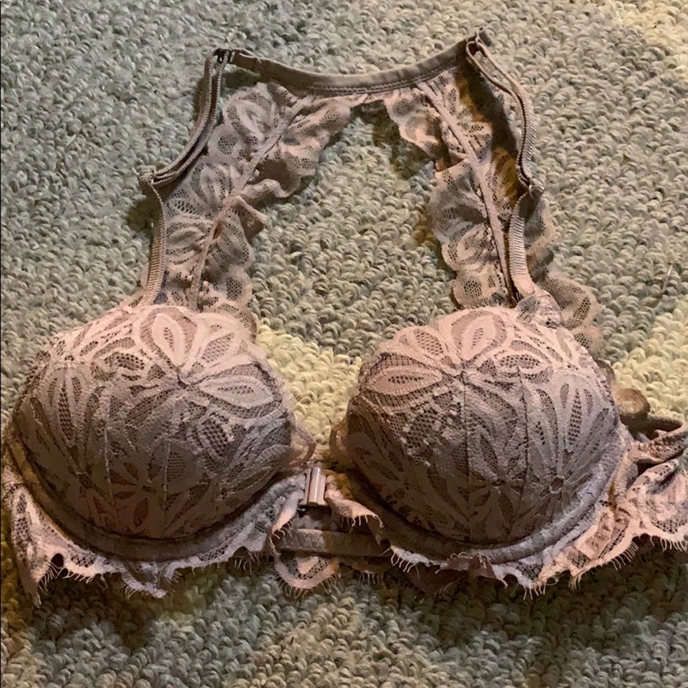 VS PINK front clip racer back bra